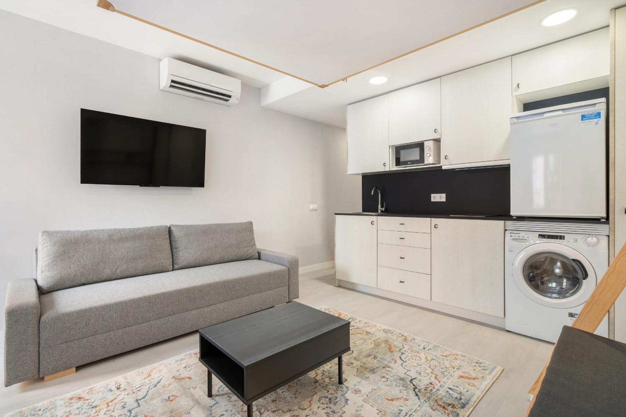 Madriver Apartamentos Reformados Con Parking Gratuito 外观 照片