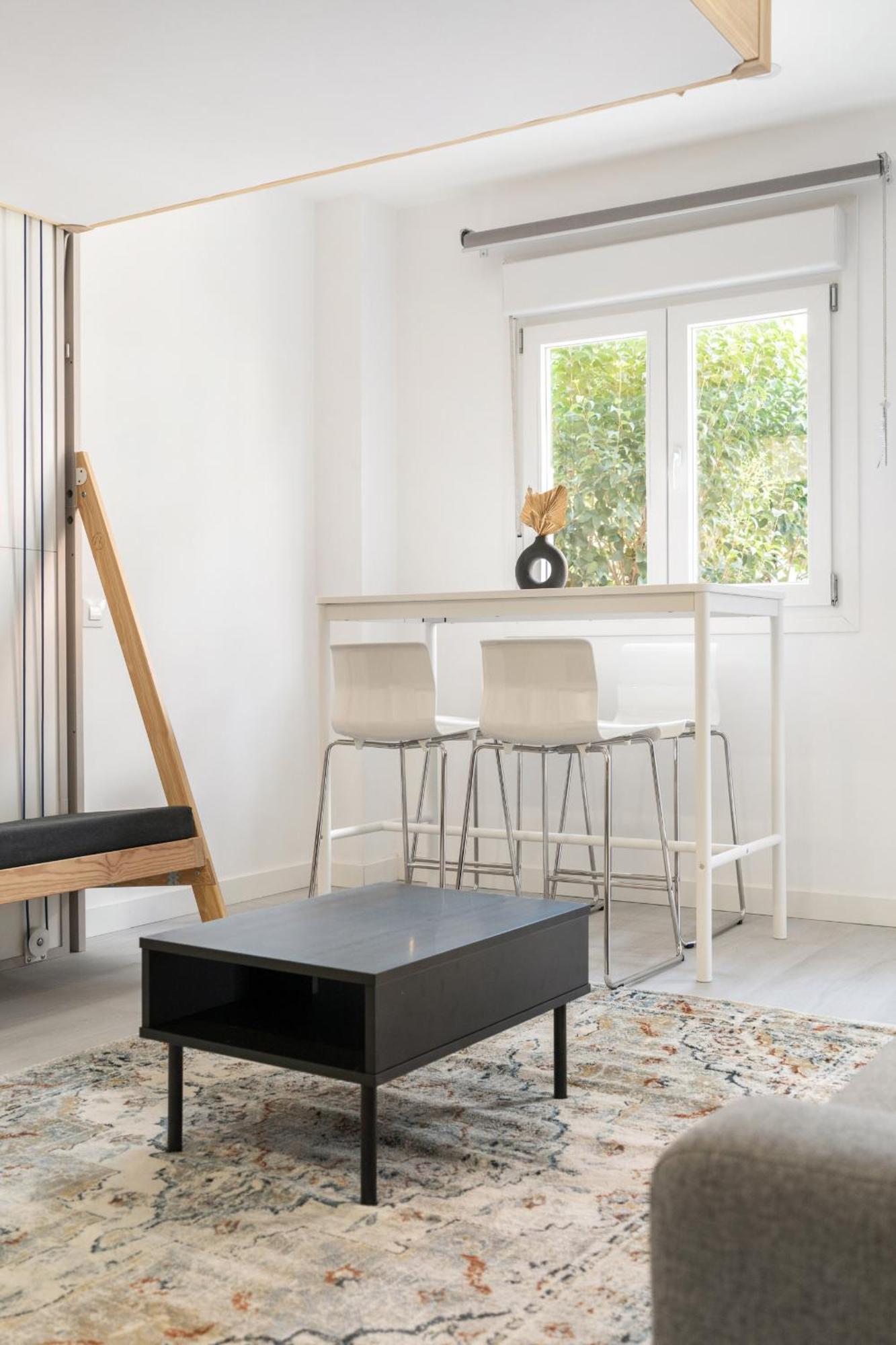 Madriver Apartamentos Reformados Con Parking Gratuito 外观 照片
