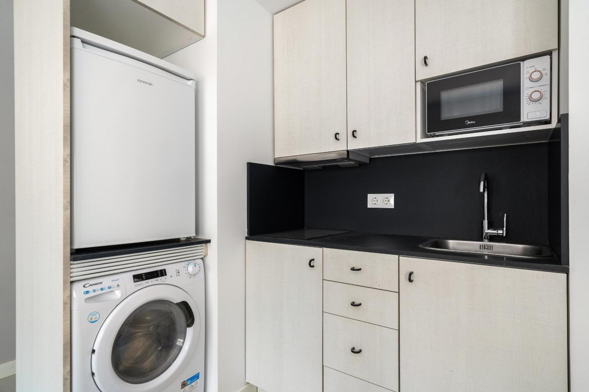 Madriver Apartamentos Reformados Con Parking Gratuito 外观 照片