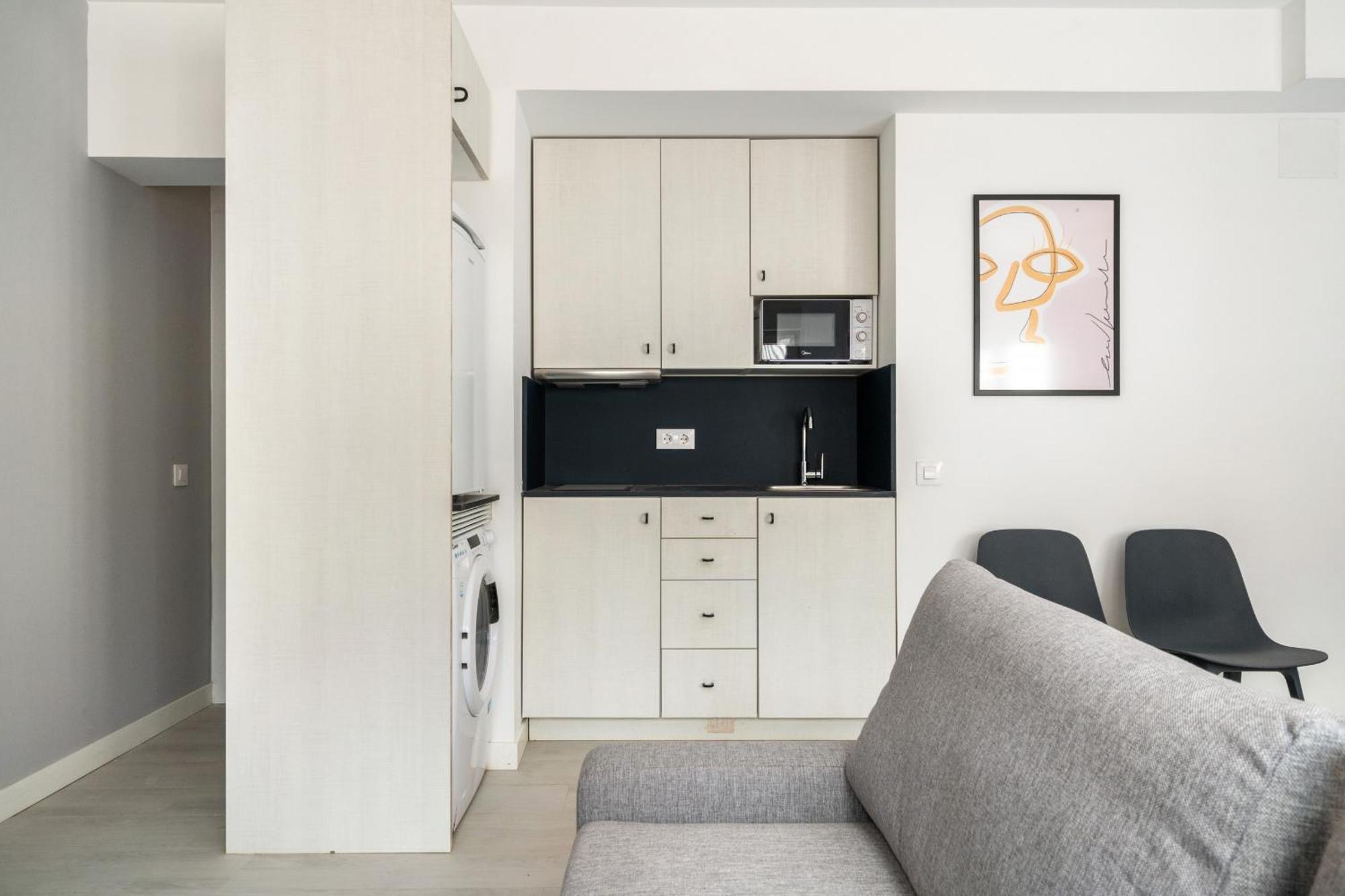 Madriver Apartamentos Reformados Con Parking Gratuito 外观 照片