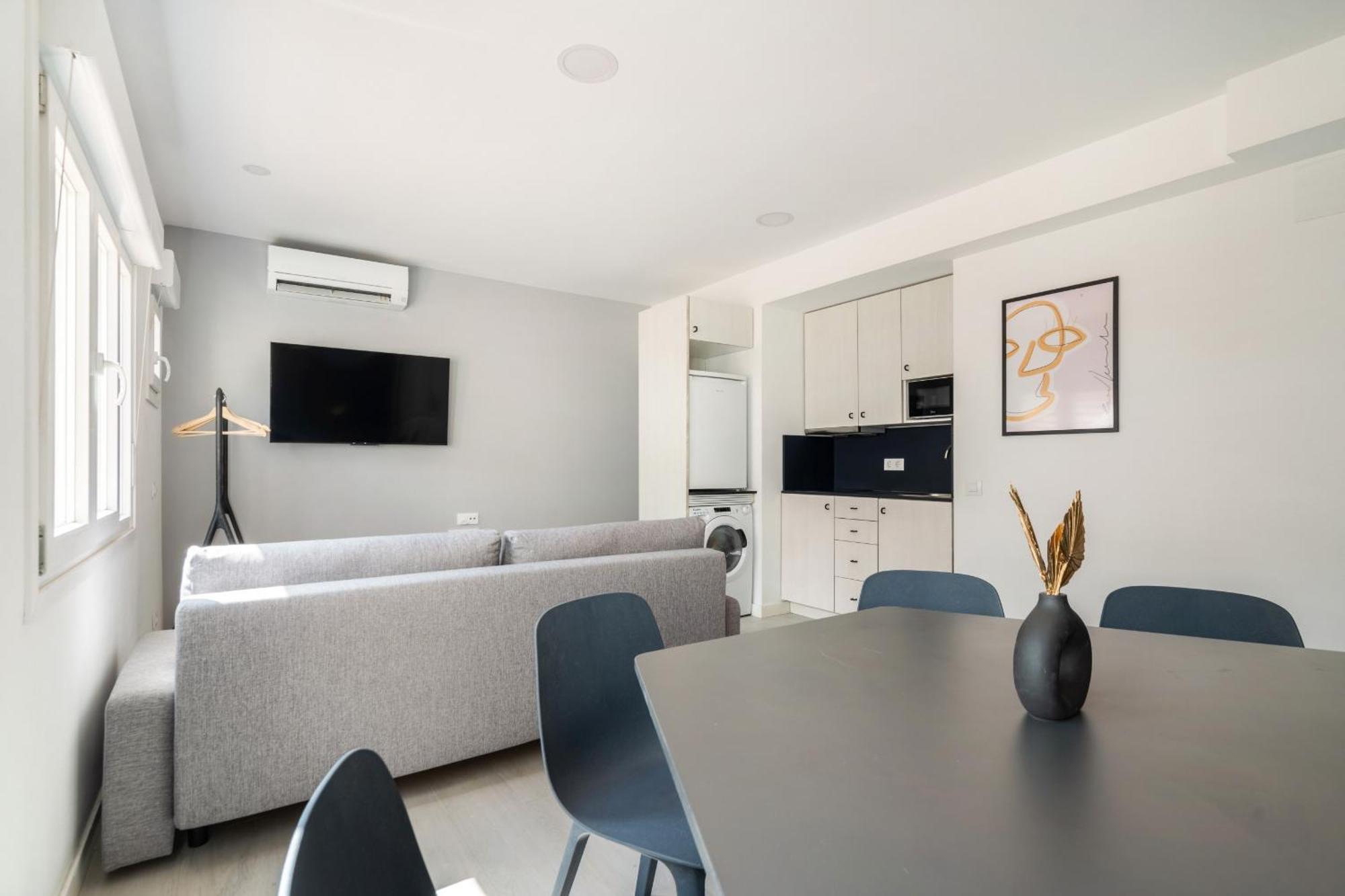 Madriver Apartamentos Reformados Con Parking Gratuito 外观 照片