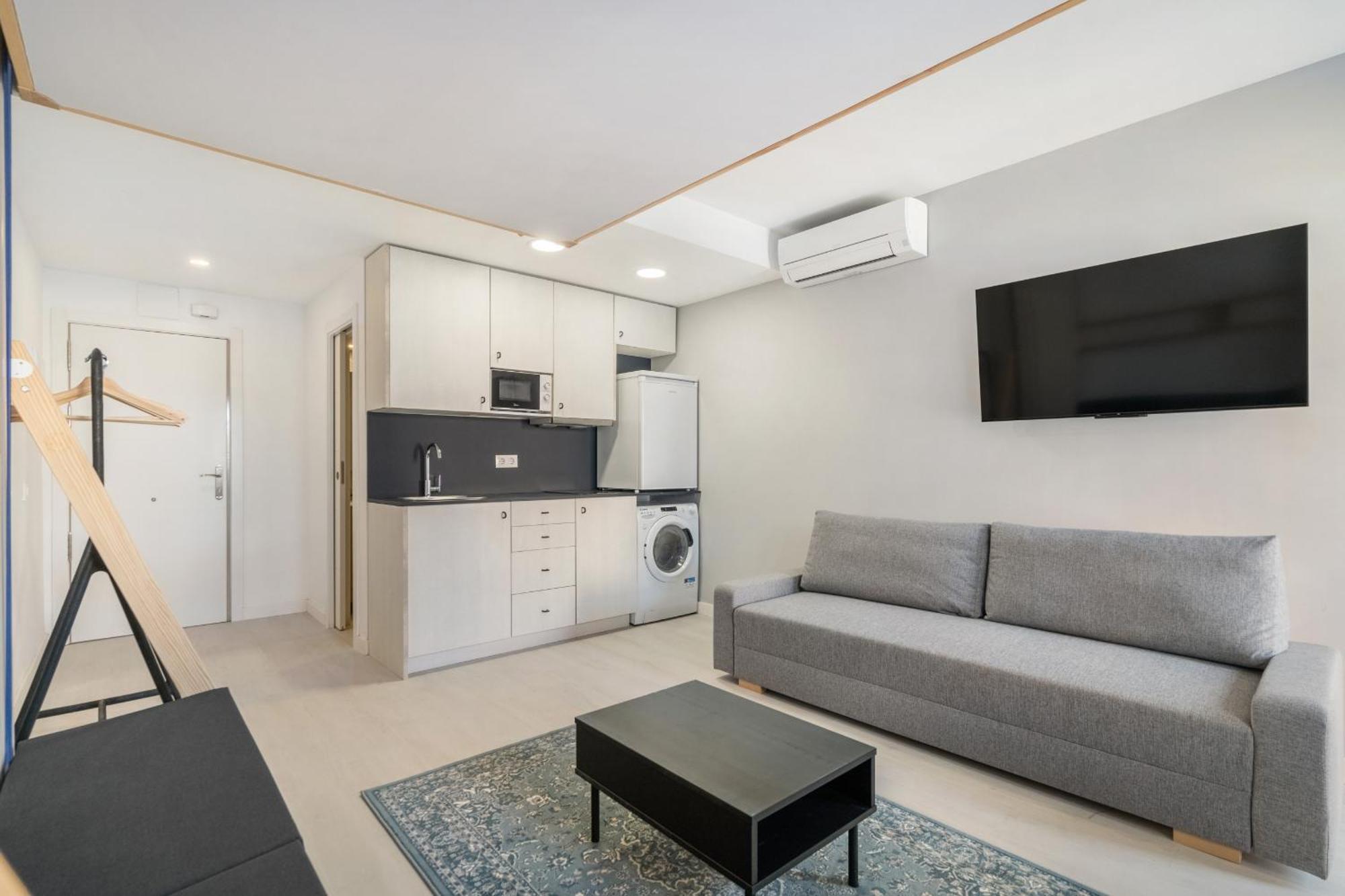 Madriver Apartamentos Reformados Con Parking Gratuito 外观 照片