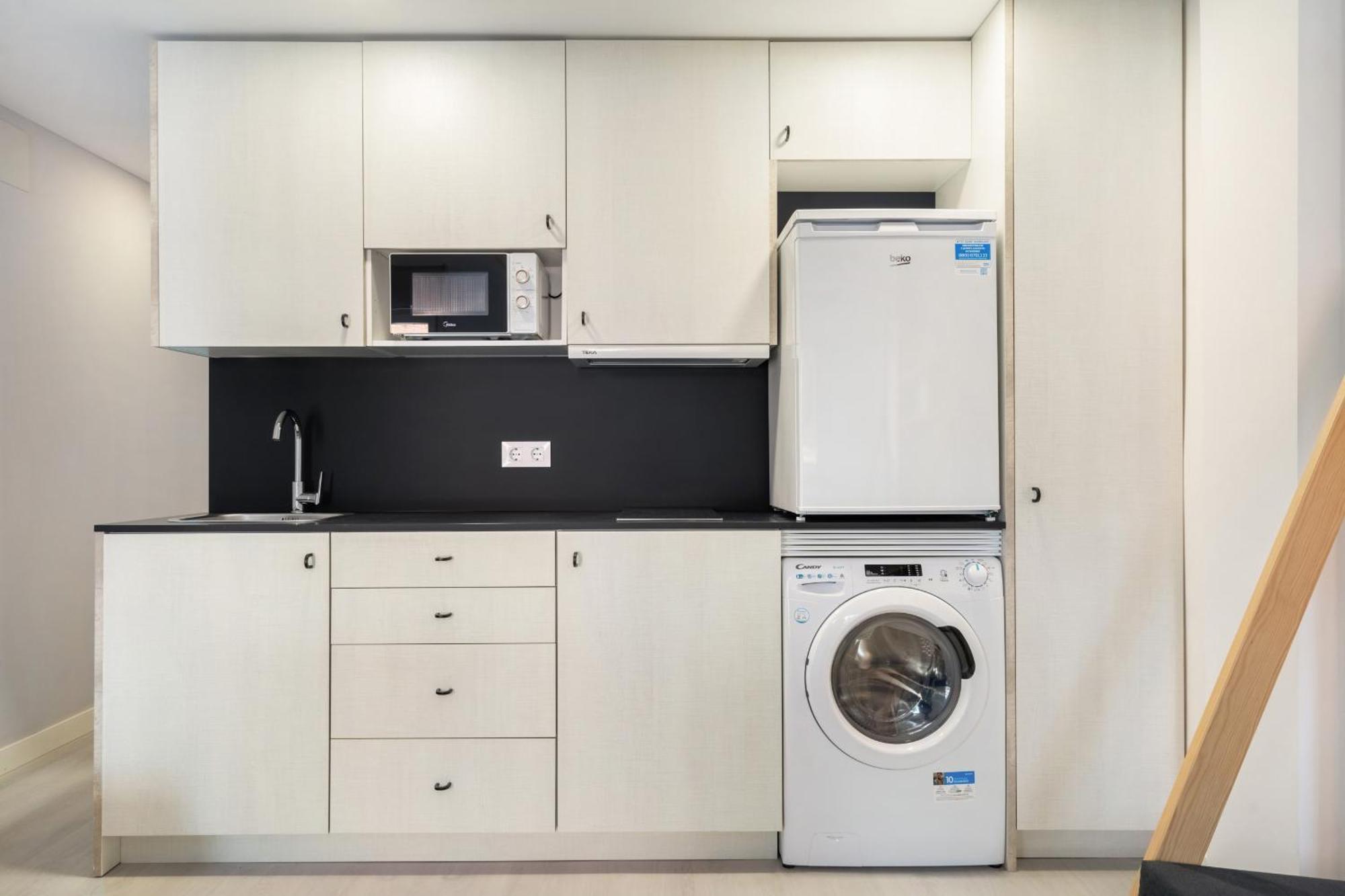 Madriver Apartamentos Reformados Con Parking Gratuito 外观 照片