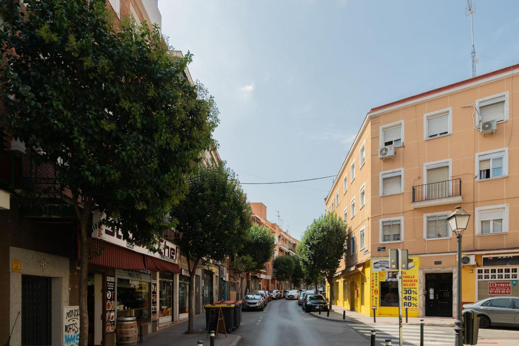 Madriver Apartamentos Reformados Con Parking Gratuito 外观 照片