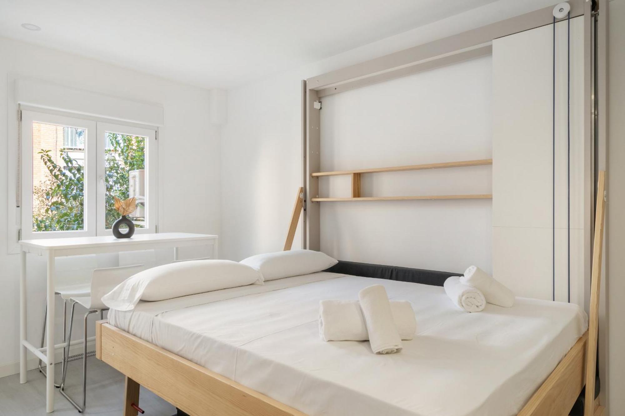 Madriver Apartamentos Reformados Con Parking Gratuito 外观 照片