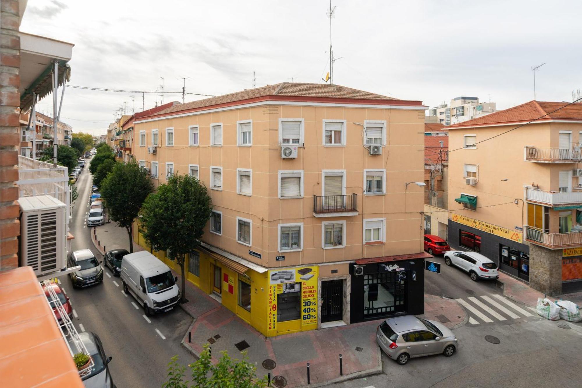 Madriver Apartamentos Reformados Con Parking Gratuito 外观 照片