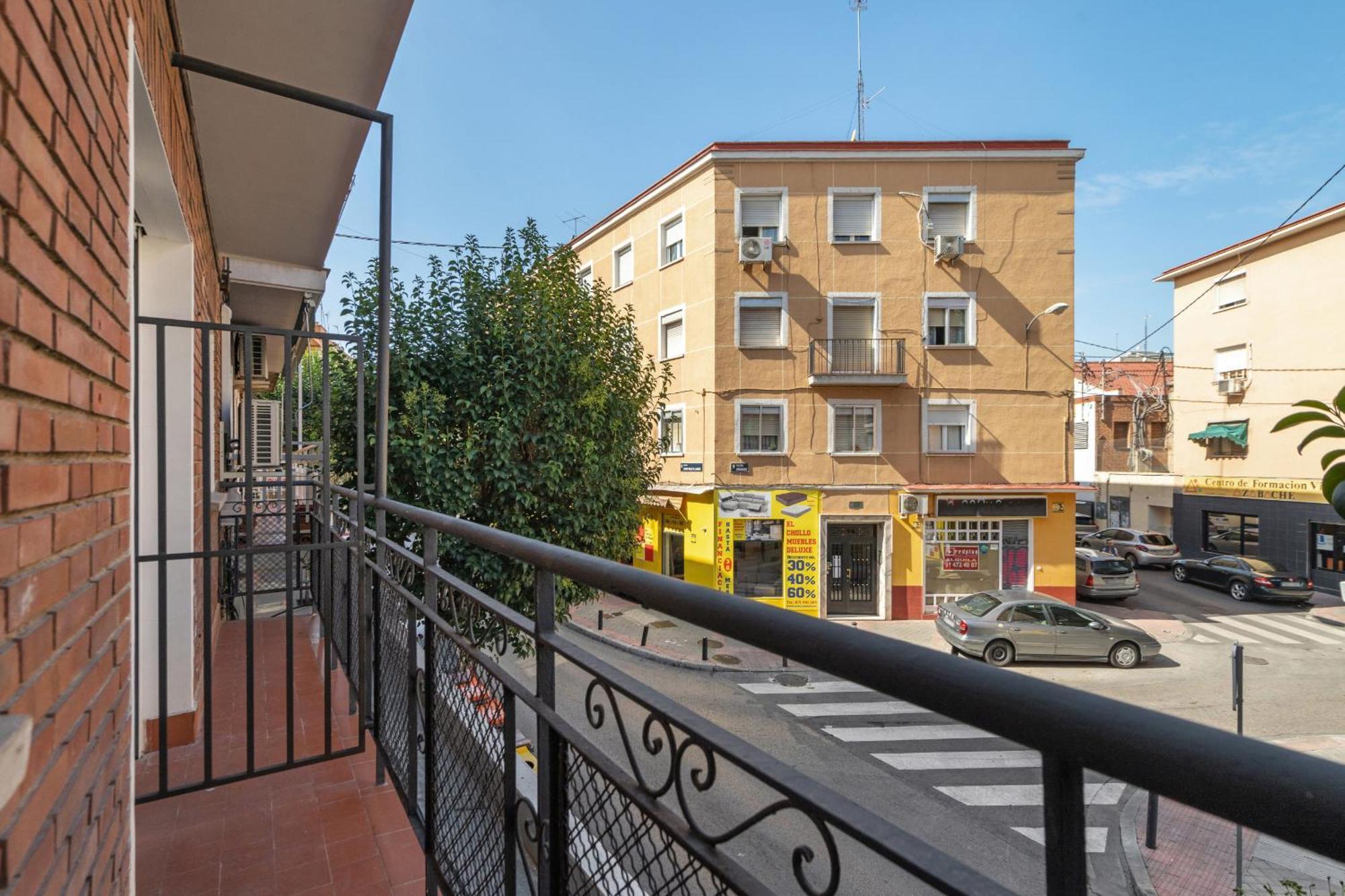 Madriver Apartamentos Reformados Con Parking Gratuito 外观 照片
