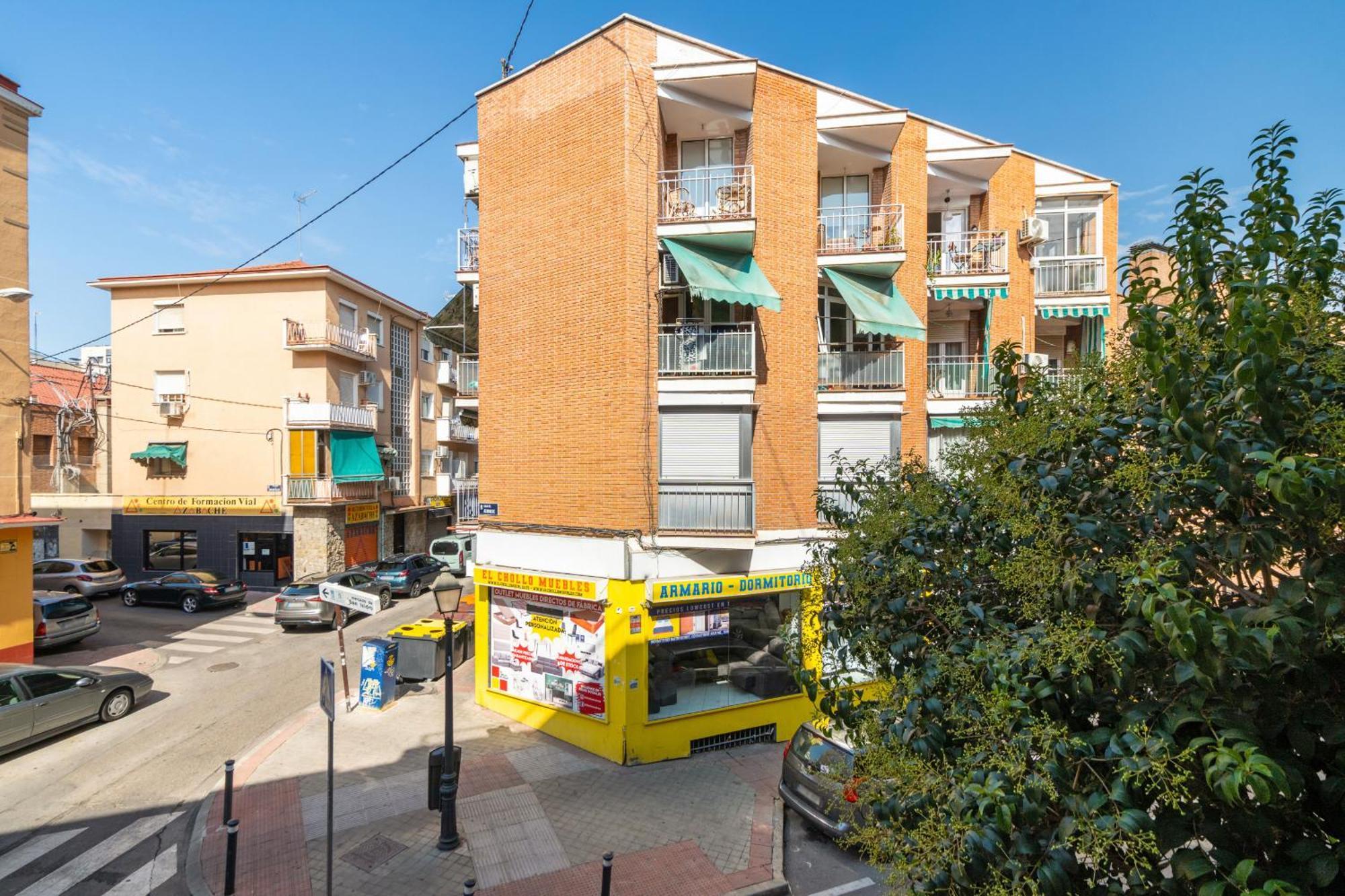 Madriver Apartamentos Reformados Con Parking Gratuito 外观 照片